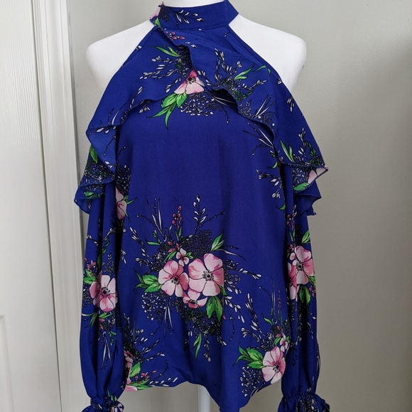 Floral cold shoulder ruffle blouse - Picture 1 of 7